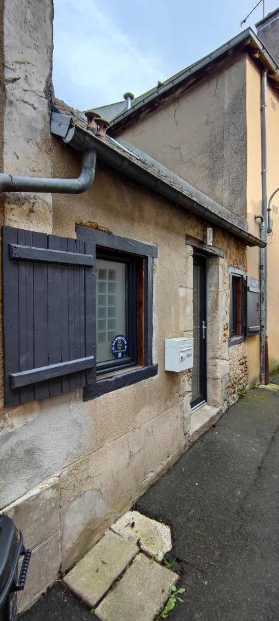 Chaleureuse Petite Maison De Bourg Beaumont-sur-Sarthe Exteriér fotografie